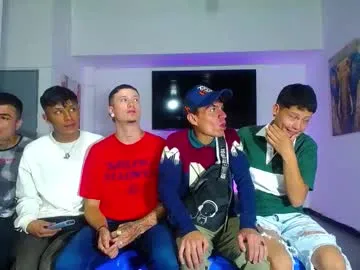 EmiliaCatalina – webcam model profile photo Image 14