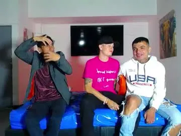 EmiliaCatalina – webcam model profile photo Image 15