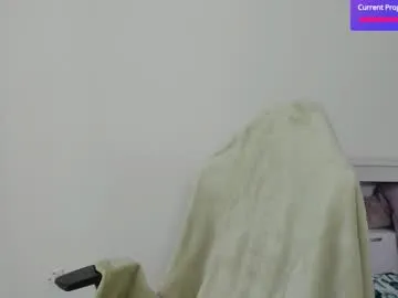 curvyflawless – webcam model profile photo Image 5