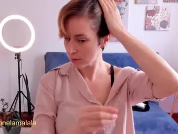 SweetHailey – webcam model profile photo Image 15