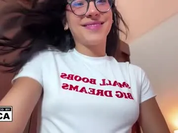 __Miray__ – webcam model profile photo Image 7