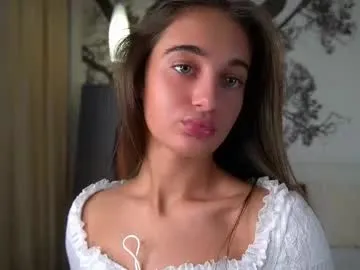 sophydiva – webcam model profile photo Image 15