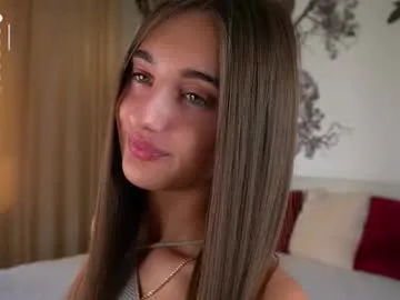 sophydiva – webcam model profile photo Image 3