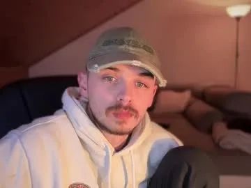 daimon_hall profile photo