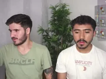 HINATA_hyu – webcam model profile photo Image 3