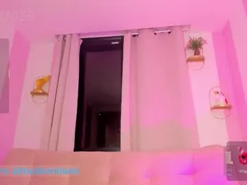 coventinaashfield – webcam model profile photo Image 17