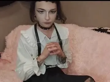 _Alicee_1 – webcam model profile photo Image 2