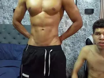 HOT-CUPAL22 – webcam model profile photo Image 4