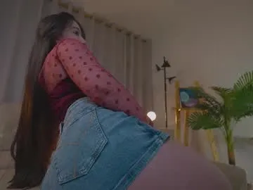 OliviaRyan22 – webcam model profile photo Image 19