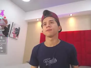 Sophie_cute06 – webcam model profile photo Image 9