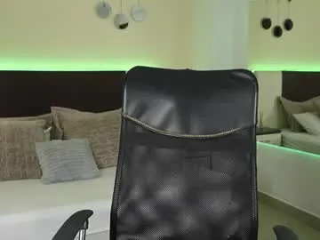 kamila_french – webcam model profile photo Image 5