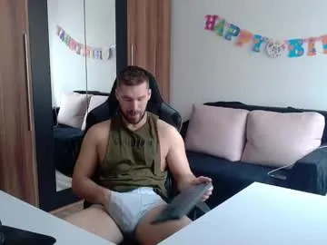 braxiboy – webcam model profile photo Image 12