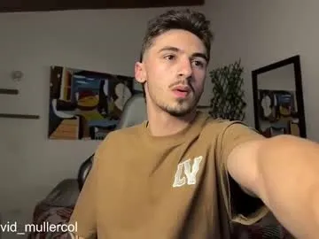 Sugarlina – webcam model profile photo Image 13