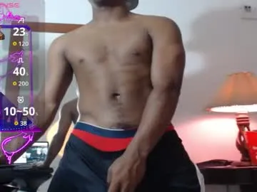 sareandrob – webcam model profile photo Image 4