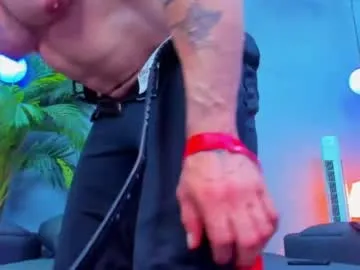 golden_girl_house – webcam model profile photo Image 18