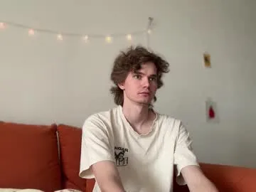 milfNikki – webcam model profile photo Image 18