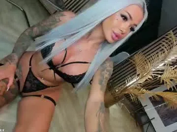 May-Squirt – webcam model profile photo Image 4