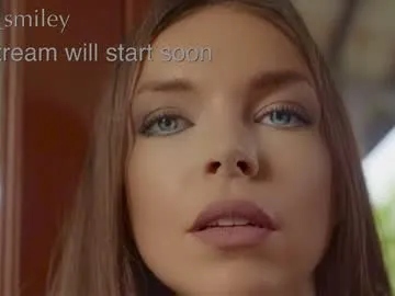 fox-yiyi – webcam model profile photo Image 18