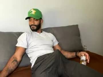 Rinamay_ – webcam model profile photo Image 15