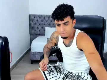 Alirawrz – webcam model profile photo Image 8