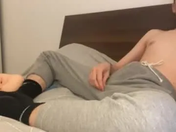 RomanticCouple432 – webcam model profile photo Image 3