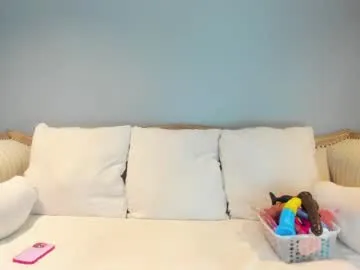 jacques_season – webcam model profile photo Image 10