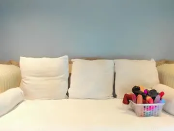 jacques_season – webcam model profile photo Image 17