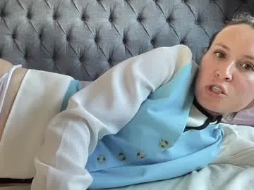 Emma96_hot profile photo Image 5