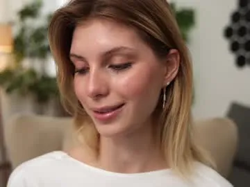 isisxoxx – webcam model profile photo Image 3