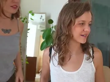 Meii-meyy – webcam model profile photo Image 3