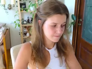 Meii-meyy – webcam model profile photo Image 9