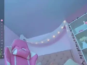 Cumonmme – webcam model profile photo Image 16