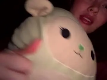 The_Snowwhitee – webcam model profile photo Image 3