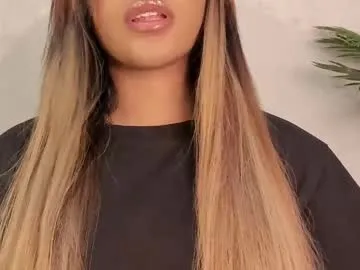 Mahira568 – webcam model profile photo Image 5