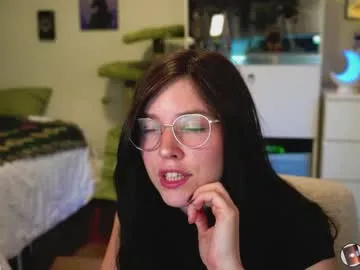 CherrylHolme – webcam model profile photo Image 2