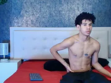 golden_girl_house – webcam model profile photo Image 13