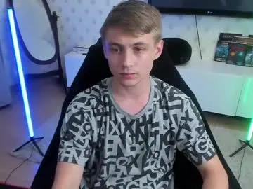 EmiliaCatalina – webcam model profile photo Image 11