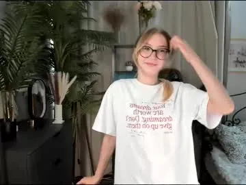 Francesexe – webcam model profile photo Image 2