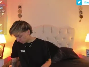 202509yoyo – webcam model profile photo Image 13