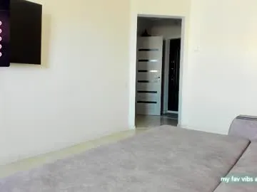 jacques_season – webcam model profile photo Image 18