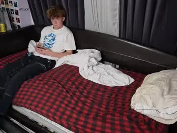 RollDolls – webcam model profile photo Image 15