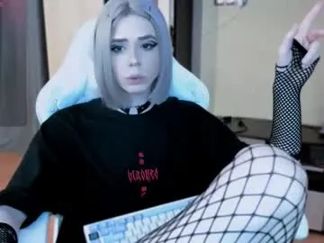 Ninabigtitied – webcam model profile photo Image 17