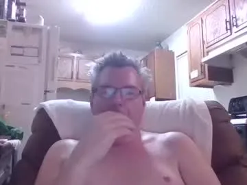 EmiliaCatalina – webcam model profile photo Image 12