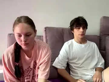 EmiliaCatalina – webcam model profile photo Image 15