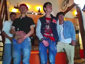 seraphine23 – webcam model profile photo Image 11