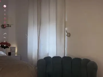 Scripted_Dreams – webcam model profile photo Image 9