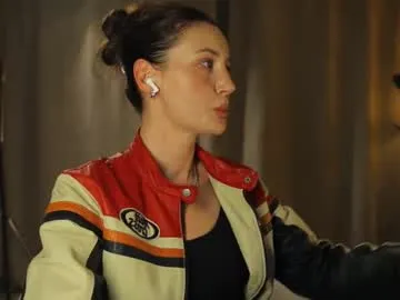 grettabenett_ profile photo Image 2