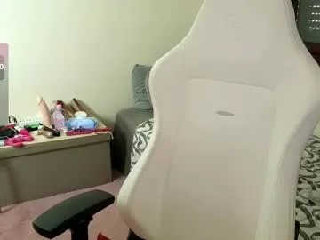 kellyvenous – webcam model profile photo Image 2