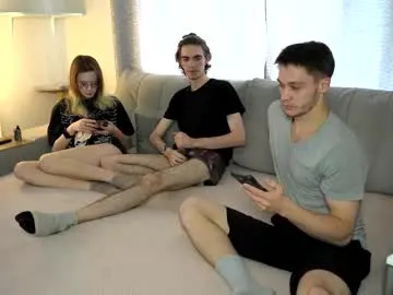 Real18sis_sex_sis – webcam model profile photo Image 19