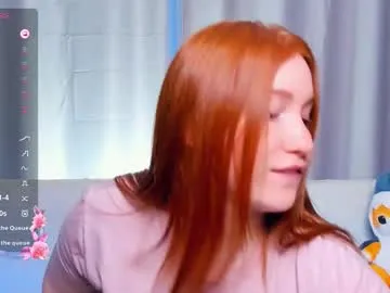 adventurina – webcam model profile photo Image 12